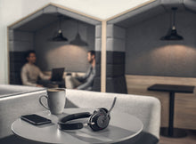 Cargar imagen en el visor de la galería, Jabra Evolve2 65
